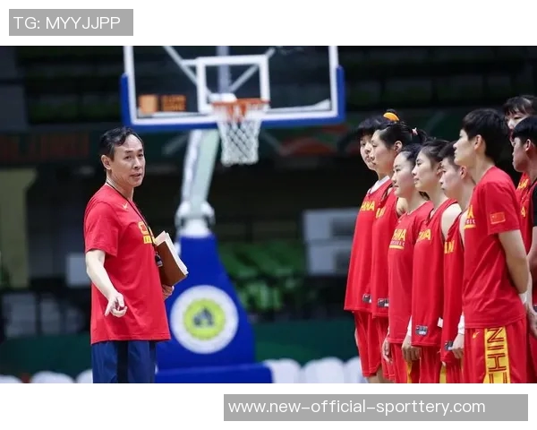 女篮小组赛毫无悬念，许利民：大胜也有锻炼价值