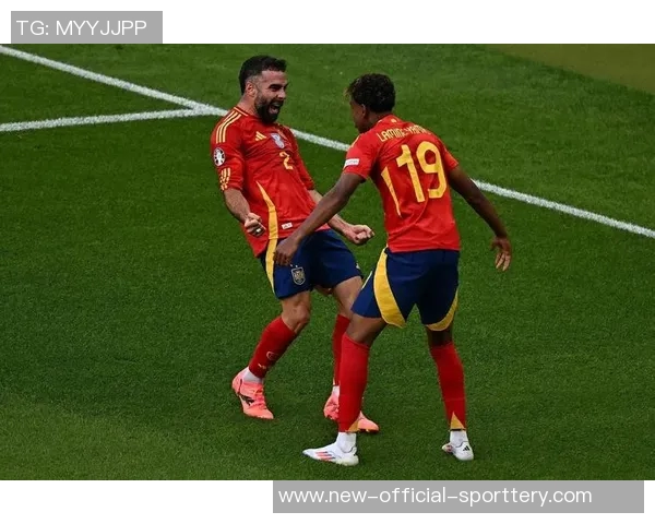 德拉富恩特谈卡瓦哈尔和亚马尔冲突:队内就像一家人一样团结